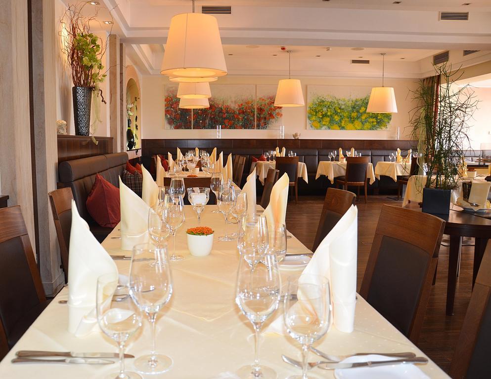 Hotel Restaurant Haeupl Seewalchen Exteriér fotografie